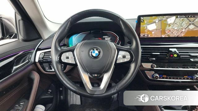BMW 5 Series (G30) 2022 Серый из Кореи, фото 4