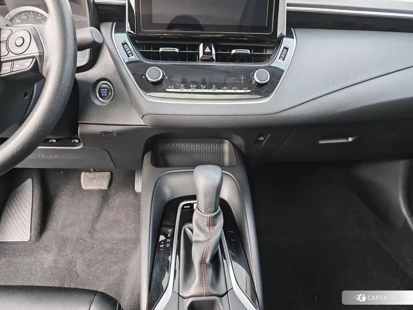 Toyota Corolla 2023 Белый из Китая, фото 4