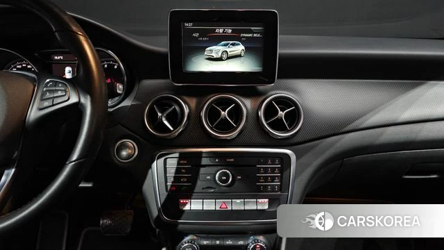 Mercedes-Benz GLA-Class X156 2019 Белый из Кореи, фото 4