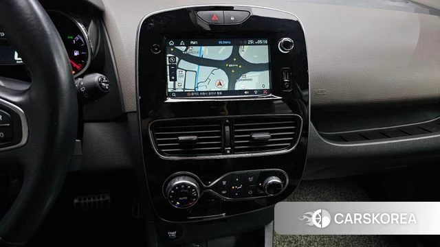 Renault Korea (Samsung) Clio 2018 Белый из Кореи, фото 4