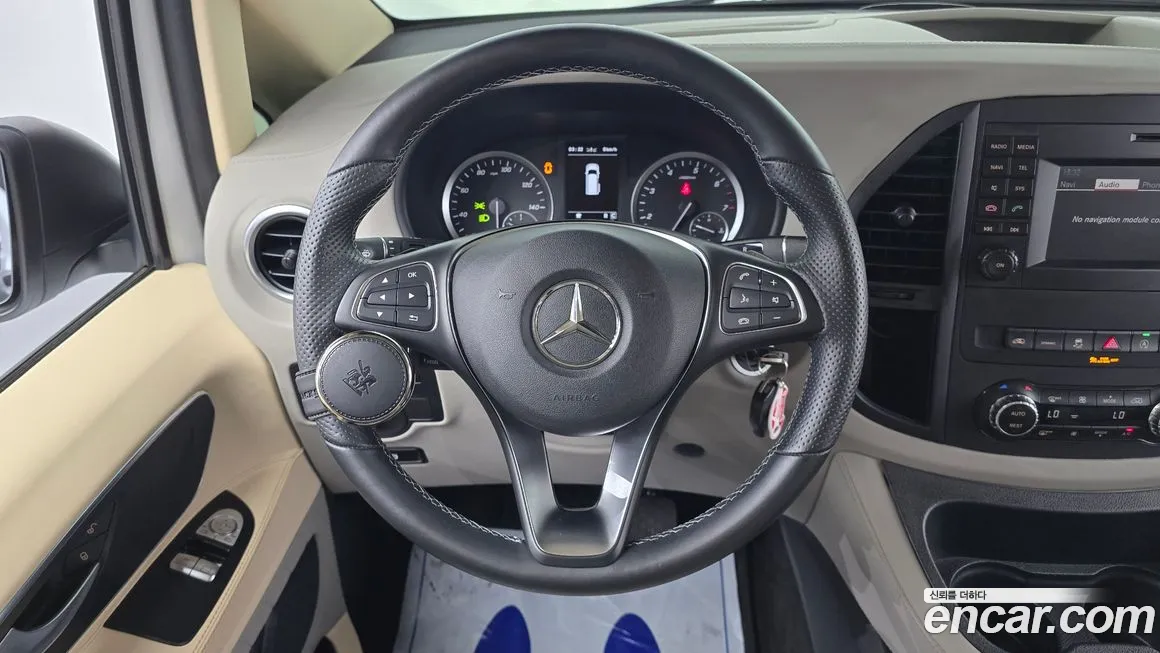 Mercedes-Benz V-Class 2020 Белый из Кореи, фото 4