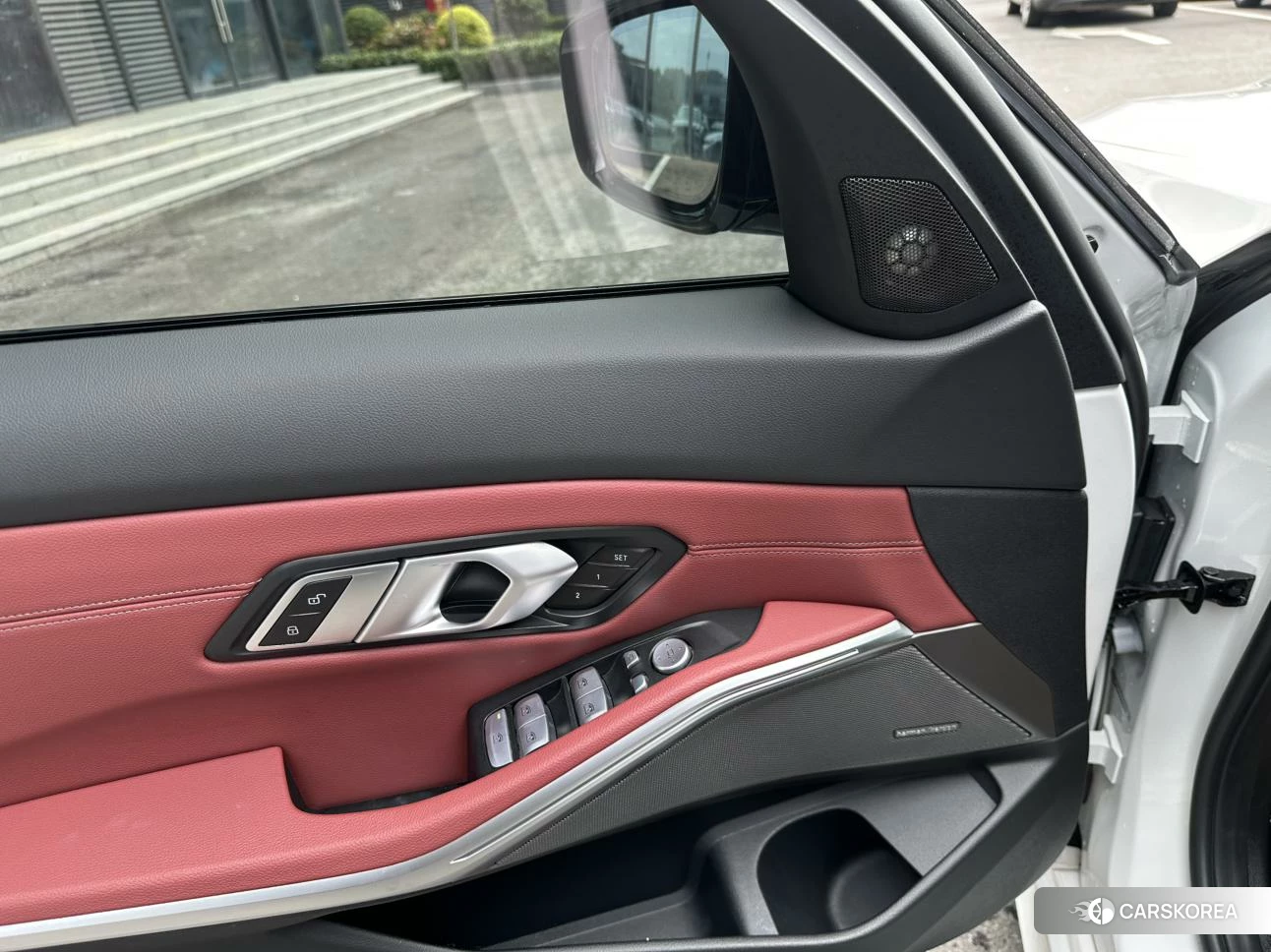 BMW 3 series 2022 Белый из Китая, фото 4