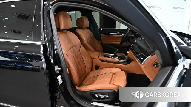 BMW 7 Series (G11) 2019 Черный из Кореи, фото 4