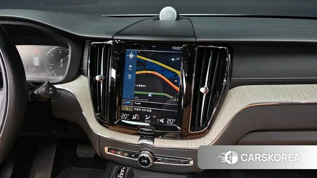 Volvo XC60 second Generation 2018 Белый из Кореи, фото 4