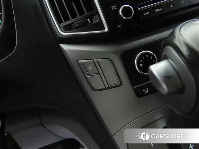 Hyundai The New Grand Starex 2019 Серебряный из Кореи, фото 4