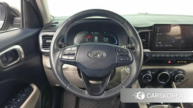 Hyundai Venue 2024 Серебристо-серый из Кореи, фото 4