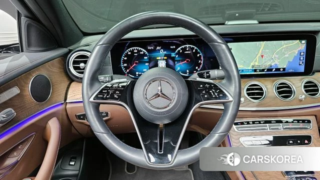 Mercedes-Benz E-Class W213 2023 Белый из Кореи, фото 4