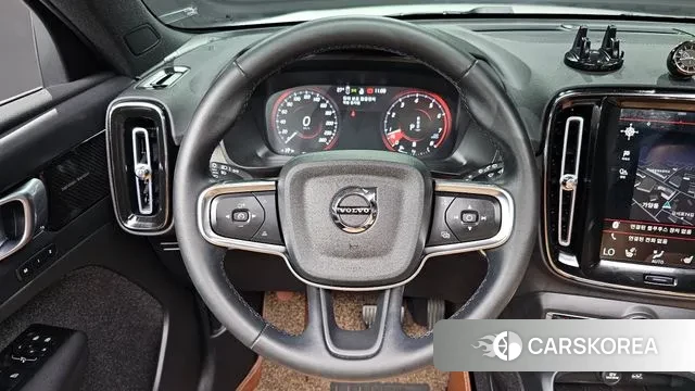 Volvo XC40 2021 Белый из Кореи, фото 4