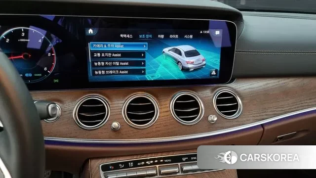 Mercedes-Benz E-Class W213 2023 Белый из Кореи, фото 4