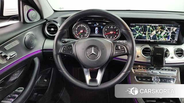 Mercedes-Benz E-Class W213 2018 Белый из Кореи, фото 4
