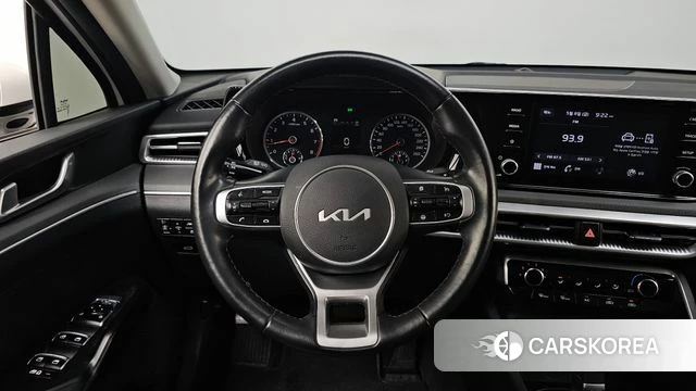 Kia K5 3rd generation 2022 Белый из Кореи, фото 4