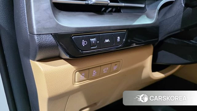 Kia Carnival 4th generation 2022 Белый из Кореи, фото 4