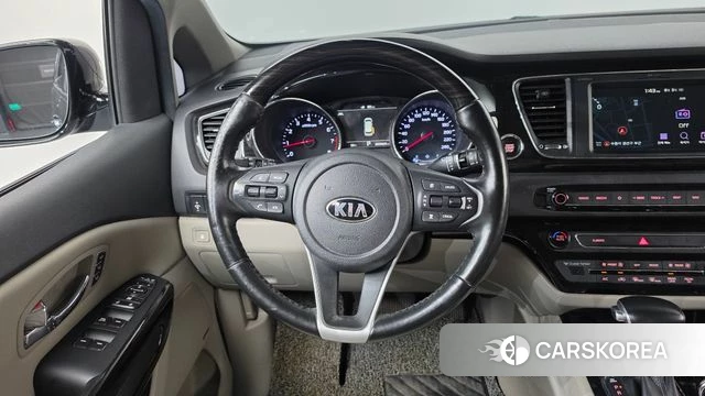 Kia The New Carnival 2018 Серый из Кореи, фото 4