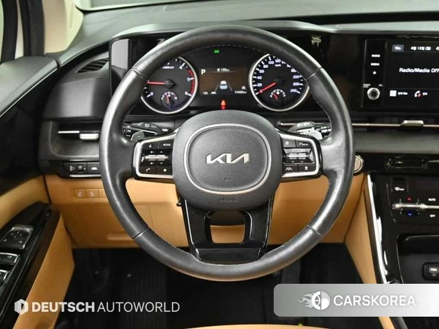 Kia Carnival 4th generation 2022 Белый из Кореи, фото 4