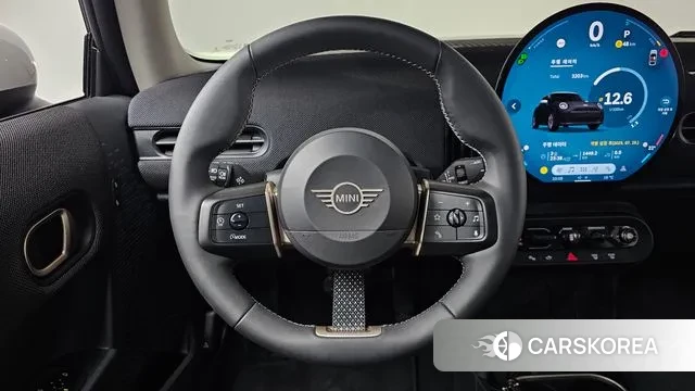 Mini Cooper C 4th generation 2025 Черный из Кореи, фото 4