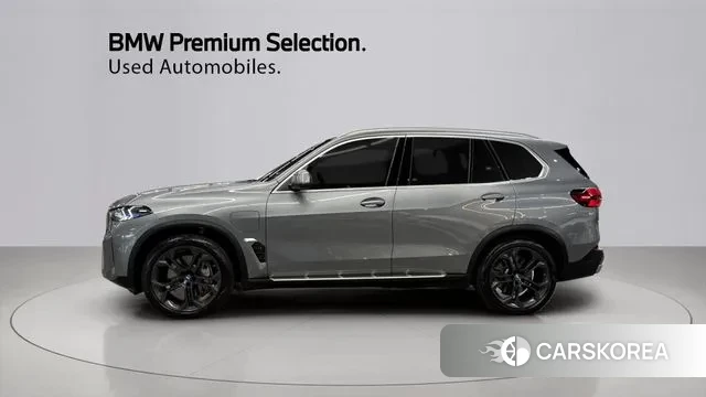 BMW X5 (G05) 2024 Серебристо-серый из Кореи, фото 4