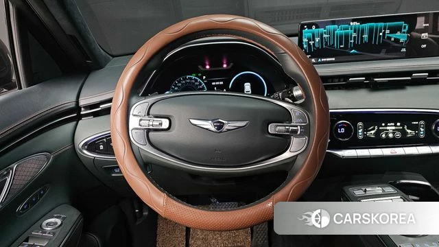 Genesis GV70 2024 Серый из Кореи, фото 4