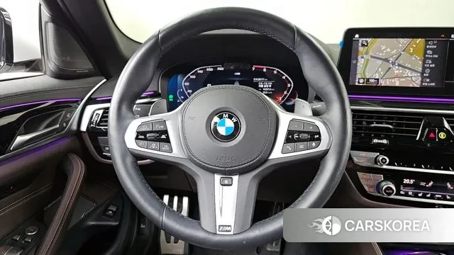 BMW 5 Series (G30) 2022 Белый из Кореи, фото 4