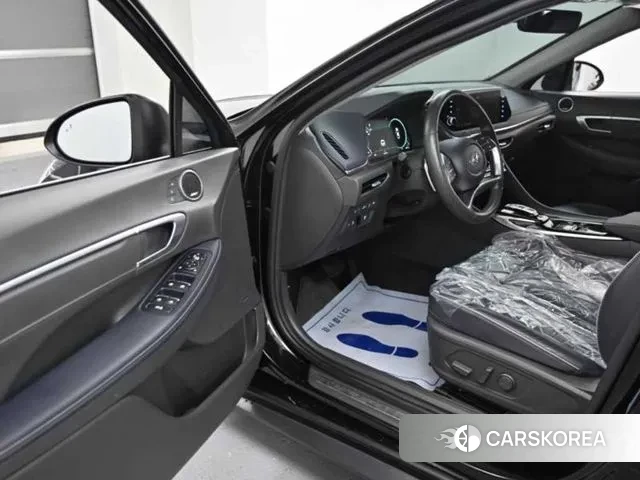 Hyundai Sonata (DN8) 2020 Черный из Кореи, фото 4