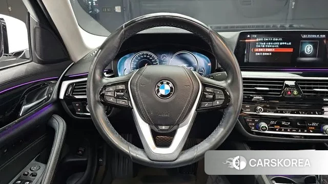 BMW 5 Series (G30) 2018 Белый из Кореи, фото 4