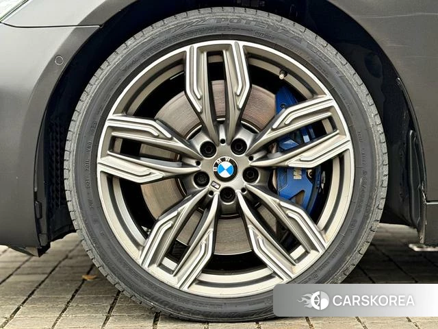 BMW 7 series 2019 Темно-серый из Китая, фото 4