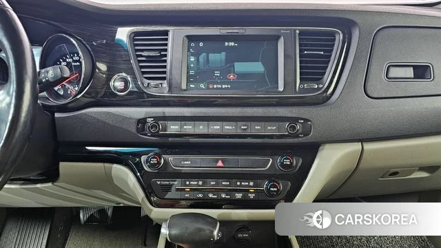 Kia The New Carnival 2019 Белый из Кореи, фото 4