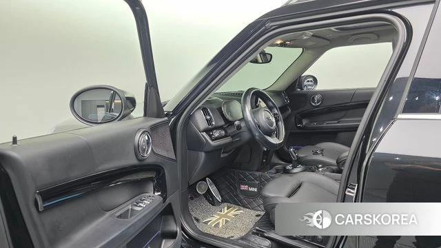 Mini Cooper Countryman 2022 Черный из Кореи, фото 4