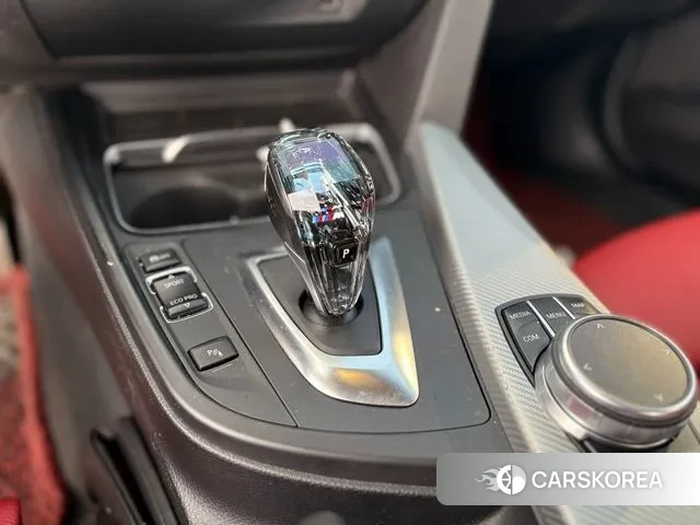 BMW 3 Series (F30) 2018 Серый из Кореи, фото 4