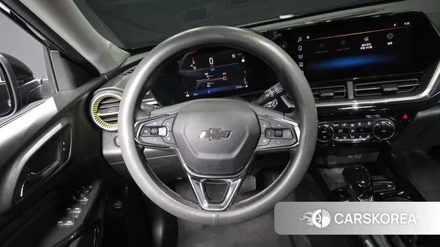 Chevrolet (GM Daewoo) Trax Crossover 2023 Черный из Кореи, фото 4