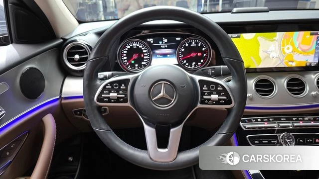 Mercedes-Benz E-Class W213 2019 Серый из Кореи, фото 4