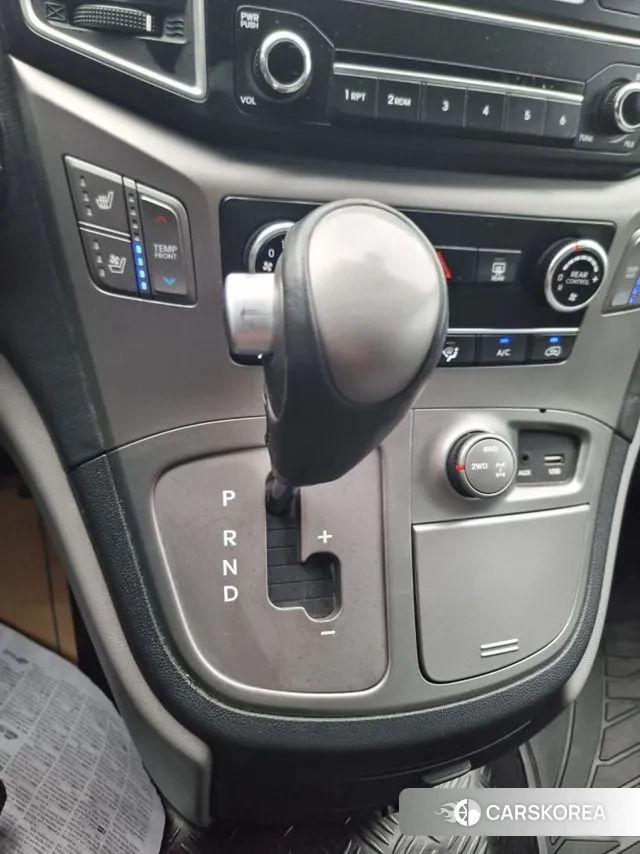 Hyundai The New Grand Starex 2019 Черный из Кореи, фото 4