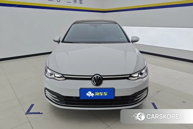 Volkswagen Golf 2024 Белый из Китая, фото 4