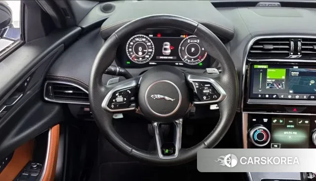 Jaguar XE 2020 Черный из Кореи, фото 4