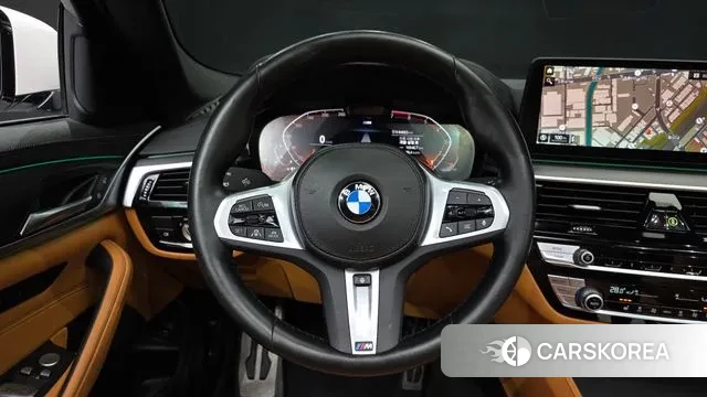 BMW 5 Series (G30) 2022 Белый из Кореи, фото 4