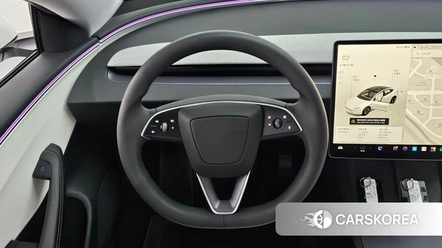 Tesla Model 3 2024 Белый из Кореи, фото 4