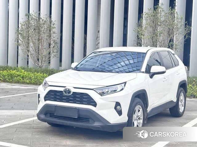 Toyota RAV4 Rongfang 2020 Белый из Китая, фото 4