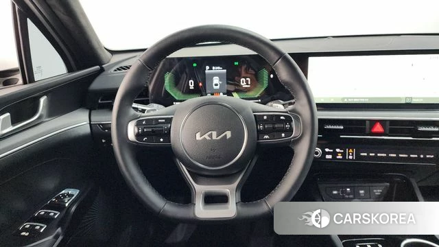 Kia The New K5 3rd generation 2025 Белый из Кореи, фото 4