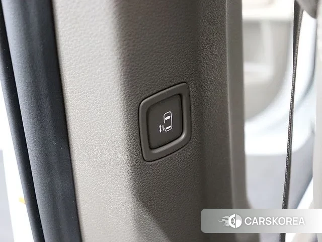 Kia Carnival 4th generation 2023 Белый из Кореи, фото 4