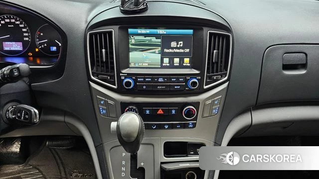 Hyundai The New Grand Starex 2018 Черный из Кореи, фото 4