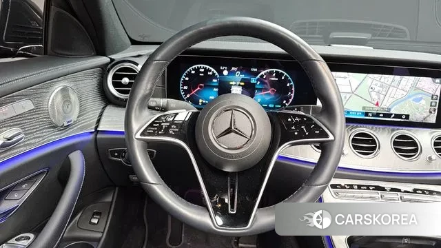 Mercedes-Benz E-Class W213 2023 Черный из Кореи, фото 4