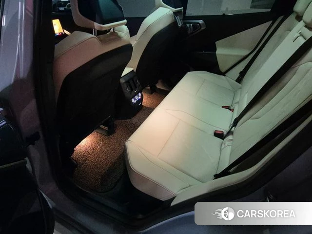 BMW X3 (G45) 2025 Цвет тростника из Кореи, фото 4