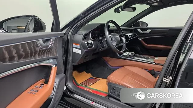 Audi A6 (C8) 2023 Черный из Кореи, фото 4