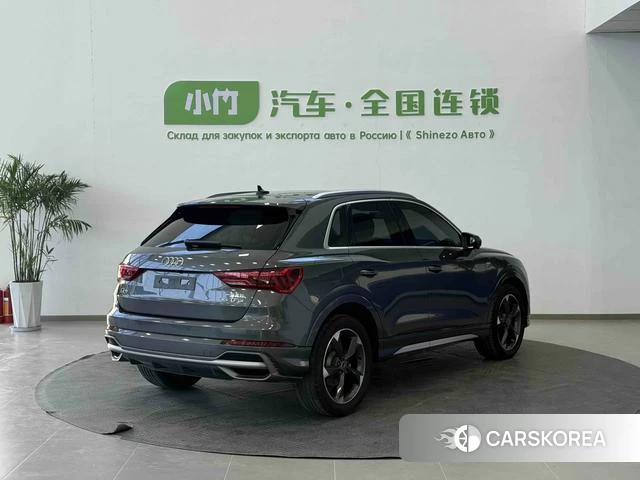 Audi Q3 2022 Темно-серый из Китая, фото 4