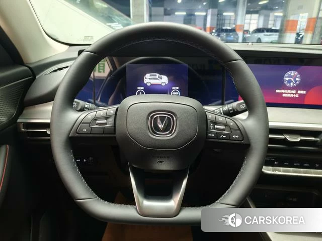 Chang'an CS35 PLUS 2021 Белый из Китая, фото 4