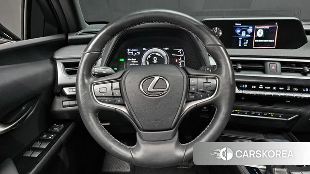 Lexus UX250h 2020 Серебристо-серый из Кореи, фото 4