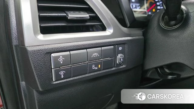 Ssangyong Beautiful Korando 2019 Красный из Кореи, фото 4