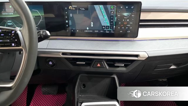 Ssangyong Torres EVX 2024 Белый из Кореи, фото 4