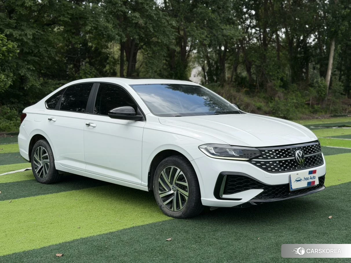 Volkswagen Lavida 2022 Белый из Китая, фото 4