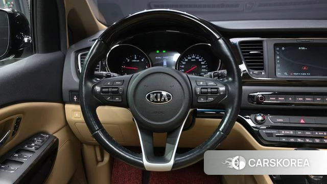 Kia The New Carnival 2018 Черный из Кореи, фото 4