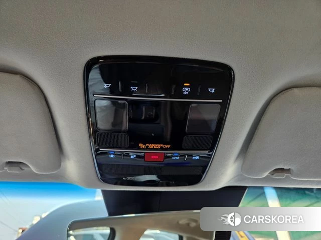 Hyundai Grandeur Hybrid (GN7) id 3992872 из Кореи 4